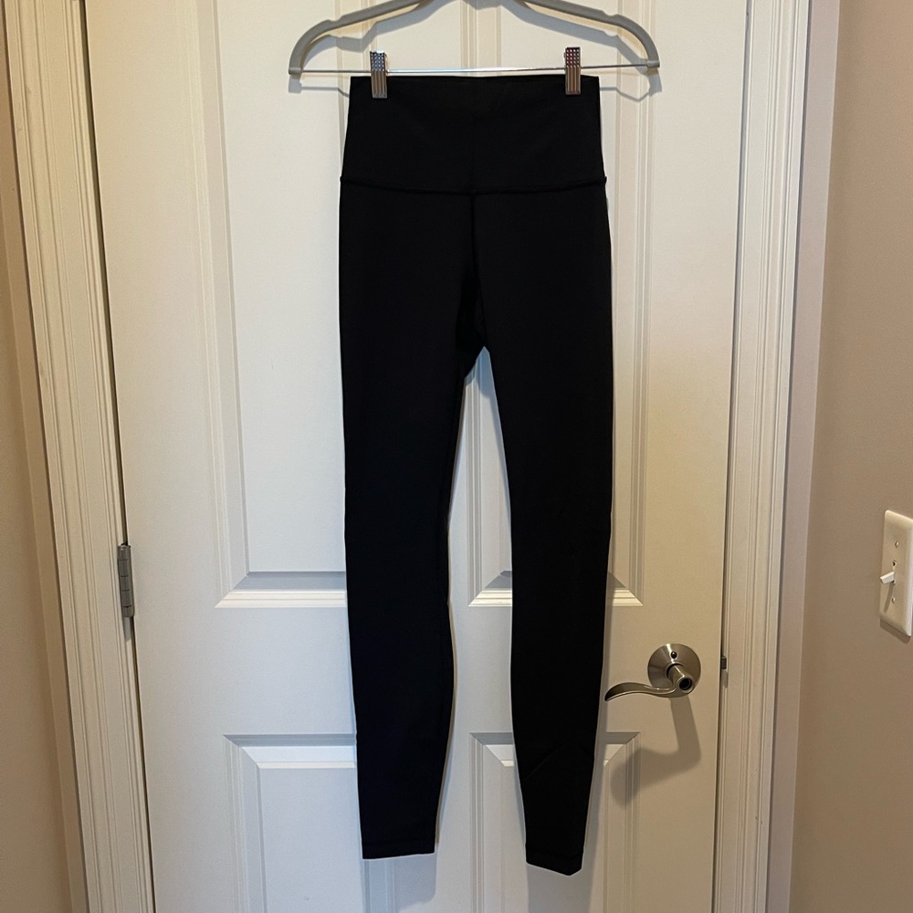 LuluLemon Wunder Under leggings
